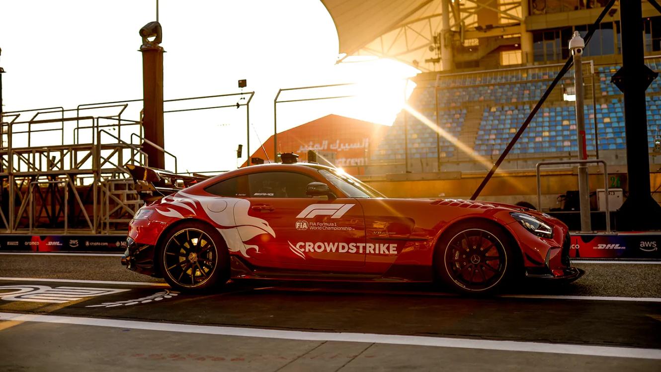Safety Car in der Boxengasse