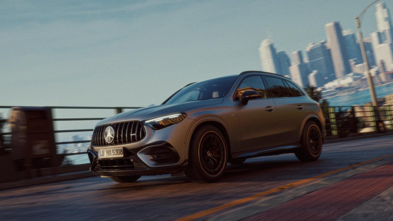 Side view of the Mercedes-AMG GLC 53 4MATIC+ SUV