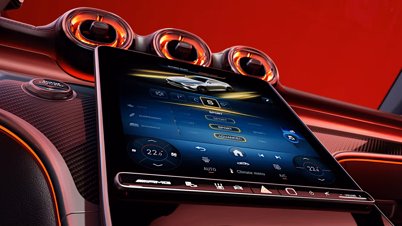 Mercedes-AMG CLE 53 Coupé On-board entertainment detail.