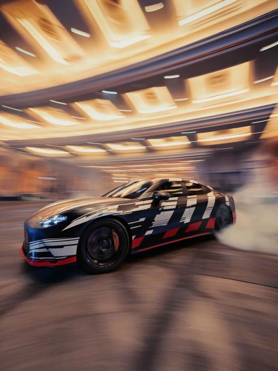 Mercedes-AMG GT 4-Türer Coupé Prototyp