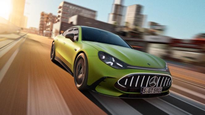 Das Mercedes-AMG 4-Türer Coupé in einem urbanen setting