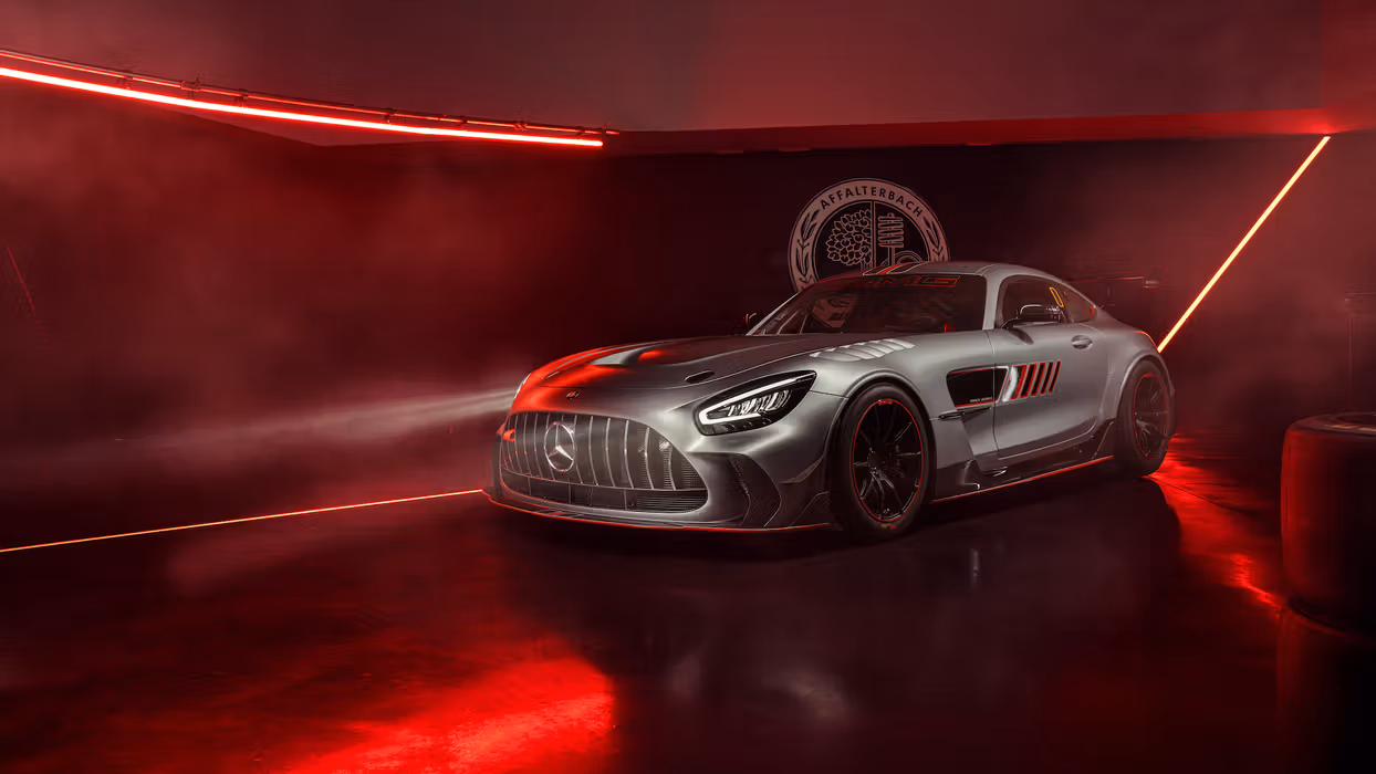 Front view Mercedes-AMG GT Track Series