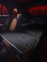 Vorgeklappte Rückbank im Mercedes-AMG E 53 T-Modell