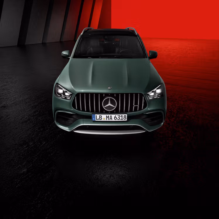 Ein Mercedes-AMG GLE 63 S SUV von oben.