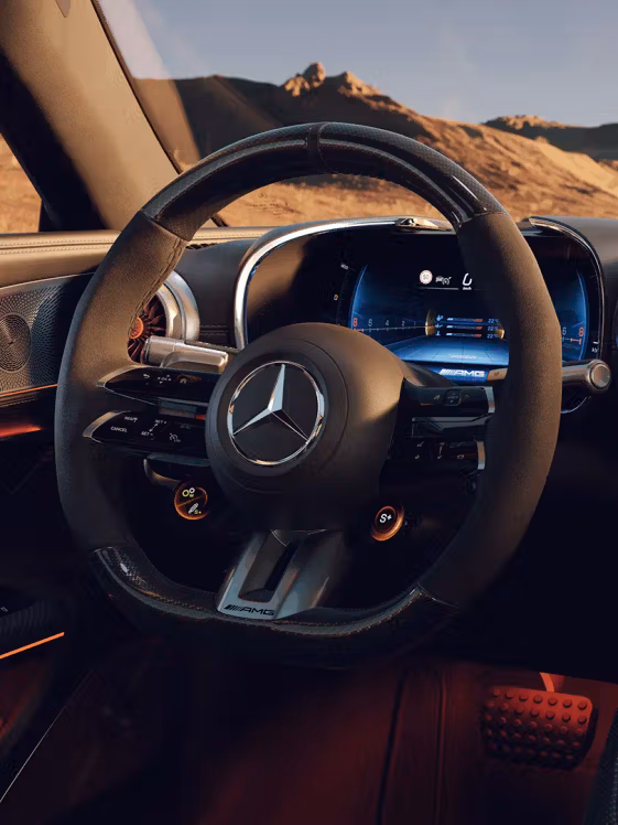 Lenkrad des Mercedes-AMG GT Coupé 55.
