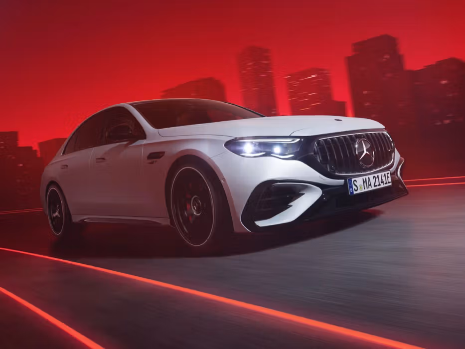 Mercedes-AMG E 53 Limousine Frontansicht.