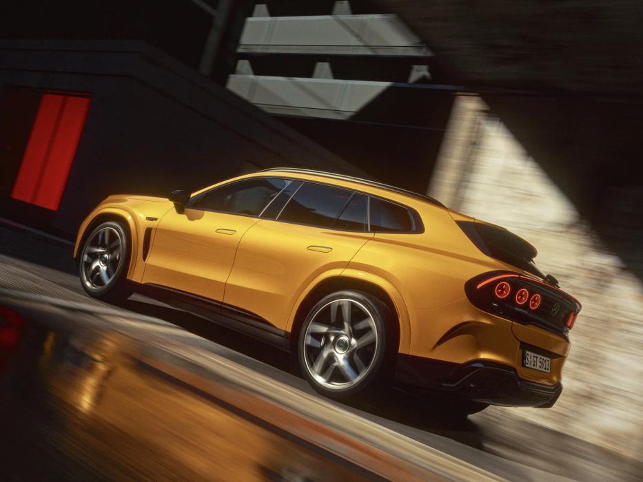 Der Mercedes-AMG GT 55 SUV