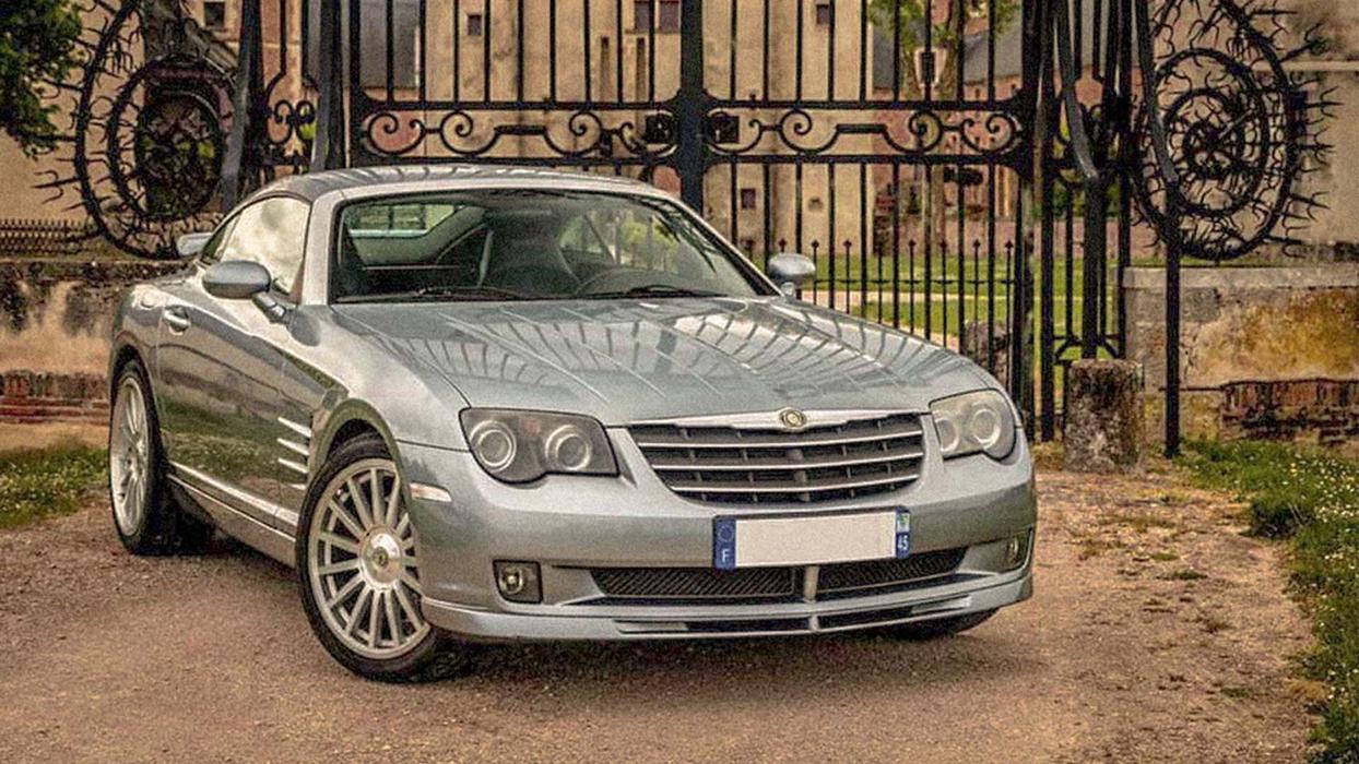Ein Chrysler Crossfire von 2003
