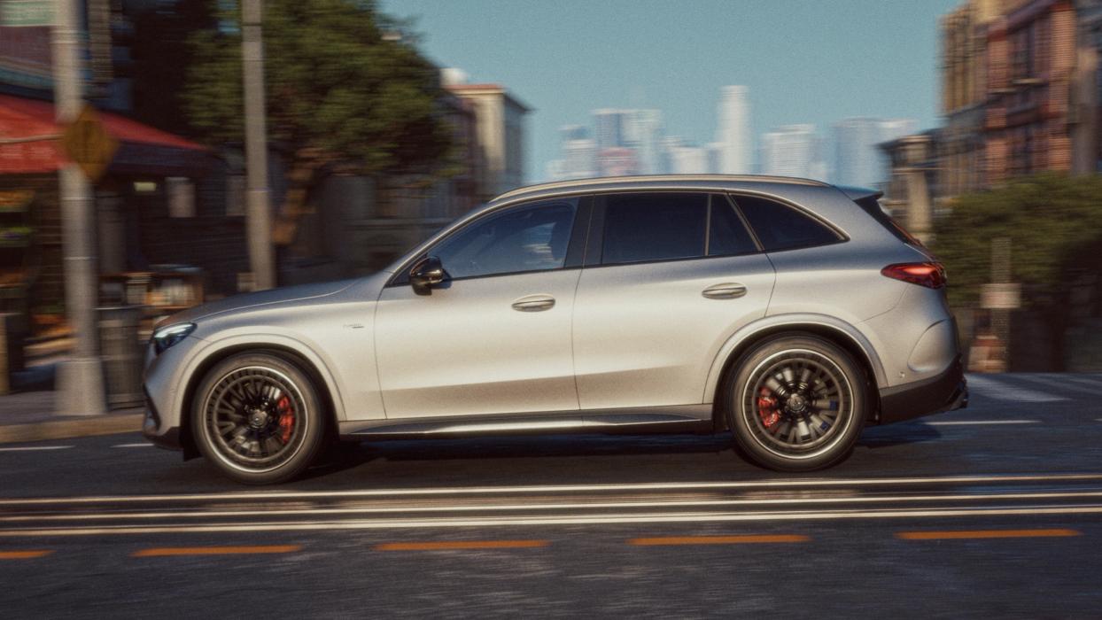 Side view of the Mercedes-AMG GLC 53 4MATIC+ SUV