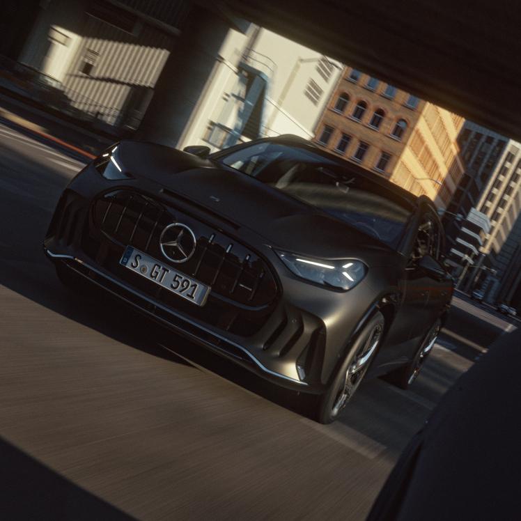 Frontansicht auf den Mercedes-AMG GT 63 SUV
