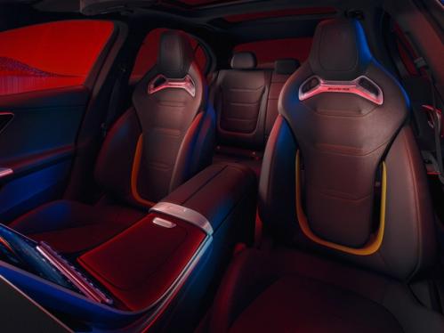Performance Sitze der Mercedes-AMG C 63 S E PERFORMANCE Limousine