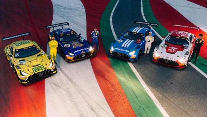 Mercedes-AMG GT and their drivers on the track