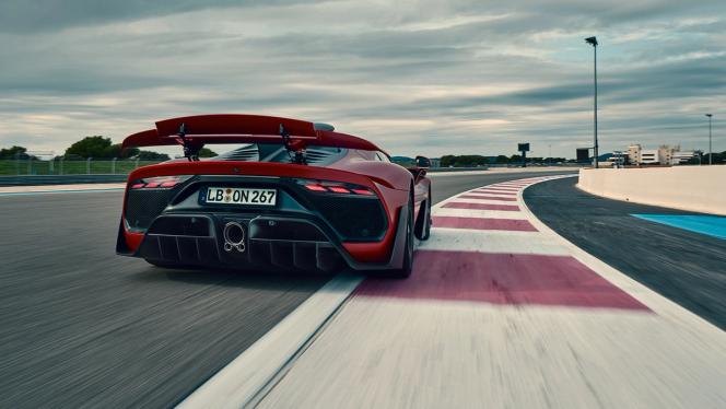 Der Mercedes-AMG ONE auf der Rennstrecke