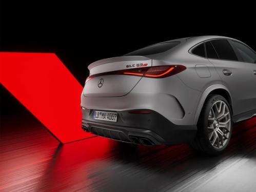 Mercedes-AMG GLC  Coupe  43 schräg von hinten.