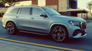 Side view of the Mercedes-AMG GLS SUV
