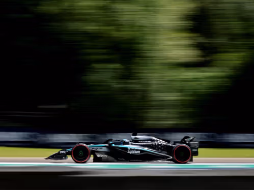 Der Mercedes-AMG F1 W16 E PERFORMANCE.