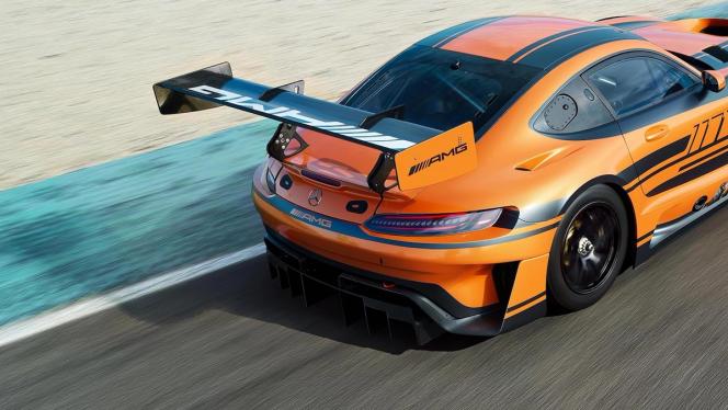 Rückansicht des Mercedes-AMG GT3