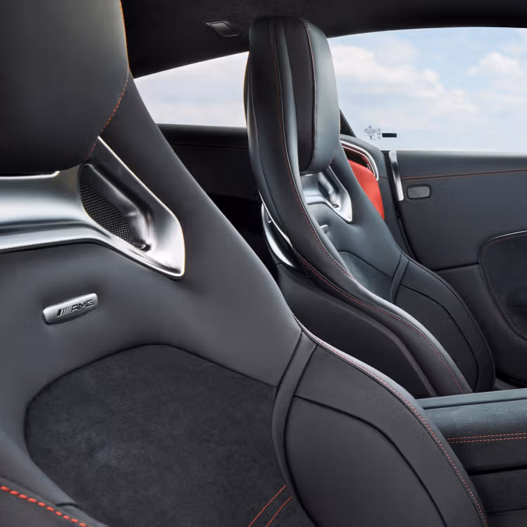 Sportsitze im AMG GT 63 Pro.