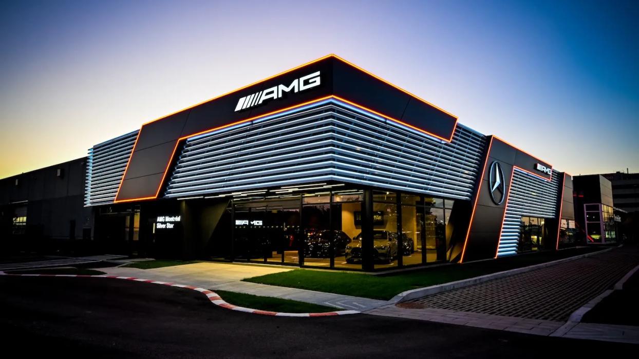 AMG Brand Center Montreal.