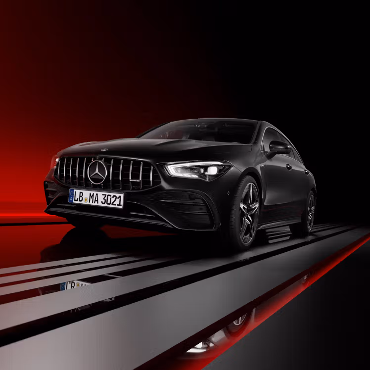Front view of the Mercedes-AMG CLA 35 Shooting Brake.