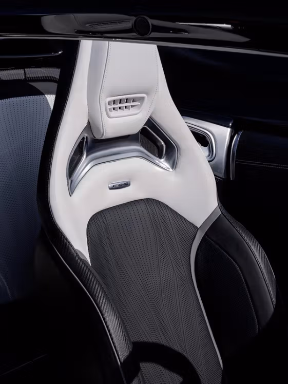 Rennsitze im AMG PureSpeed.