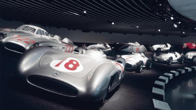 Bilder von Formel-1-Autos im Laufe der Jahre