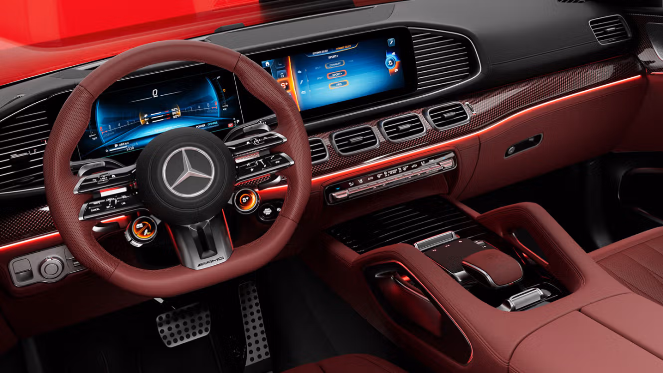 The cockpit of the new Mercedes-AMG GLE-Coupé Arctic Silver MANUFAKTUR Edition