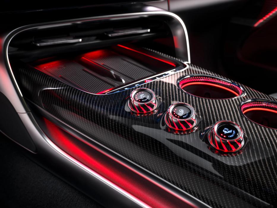 Fahrerblick auf die Mittelkonsole